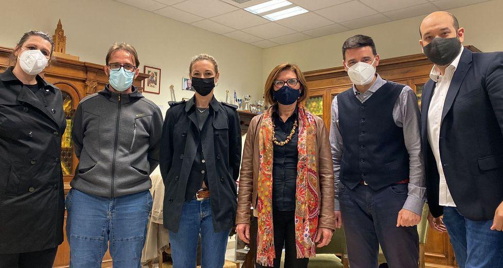 Studenti del Motti nei ristoranti contro la mancanza di personale 