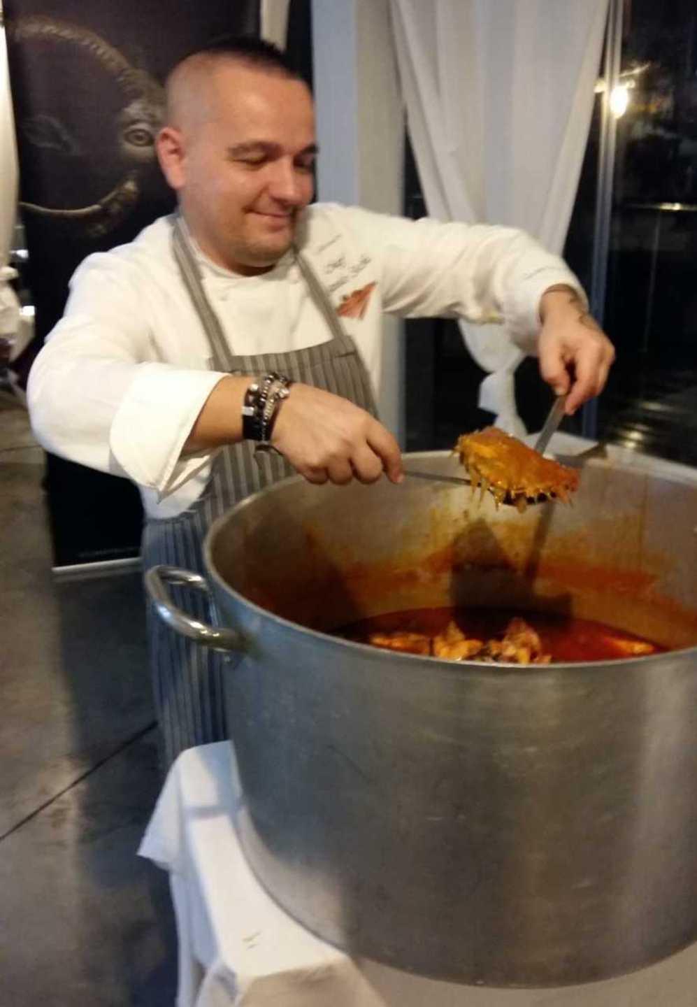 Il turismo a tavola: Golfo Aranci punta sulla zuppa di pesce 