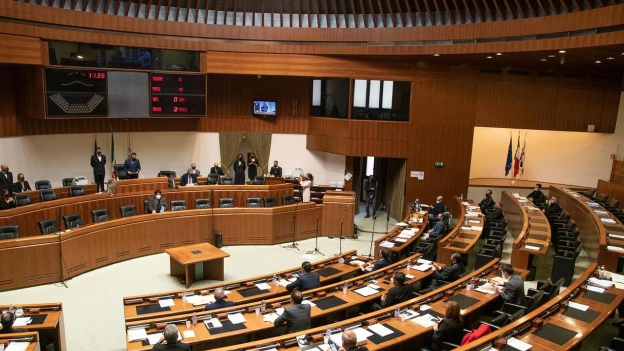 Pressing dei centristi: superstaff, poi il rimpasto