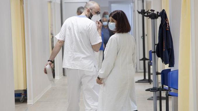 Modena. Fascia 50-54 anni L’Ausl ai medici: «Date subito gli appuntamenti»