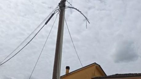 Senza telefono a Maccanti Palagina, parte la protesta: «Guasti da mesi»