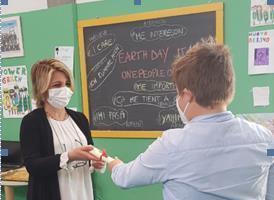 Un libro ecologista realizzato dagli alunni di quarta e quinta 