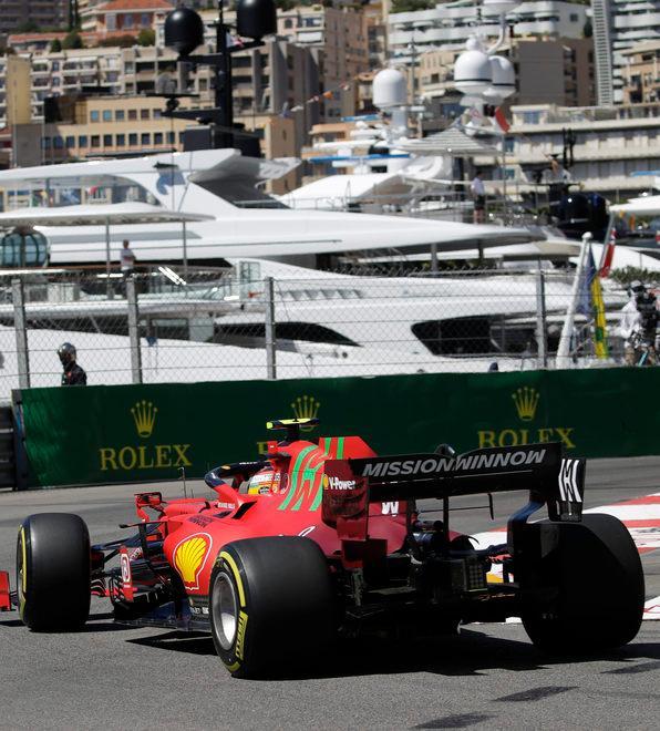 Clamoroso a Montecarlo, la Ferrari domina le libere