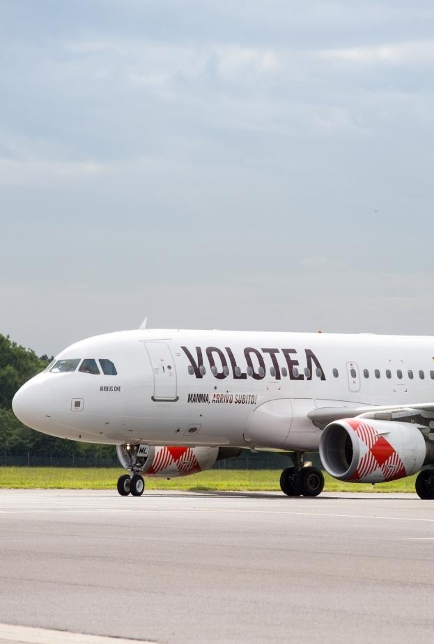Volotea, da luglio un nuovo volo tra il Costa Smeralda e Lione