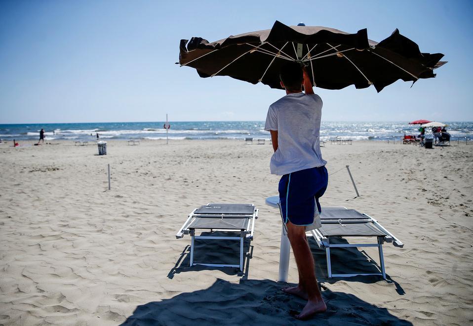 Nella foto una spiaggia