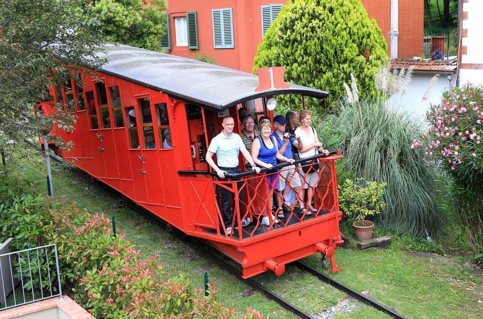 La carrozza numero 1 della funicolare