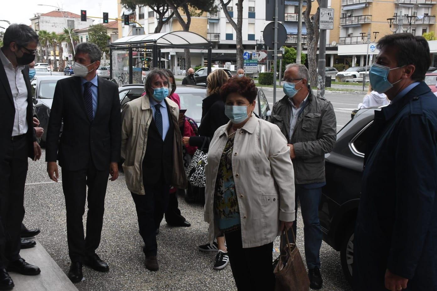 L'impegno sulla pontremolese della viceministra Teresa Bellanova