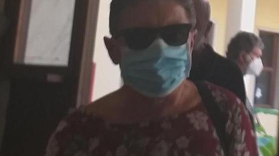 Ex maestra pronta a vendere un immobile per risarcire le famiglie dei bambini