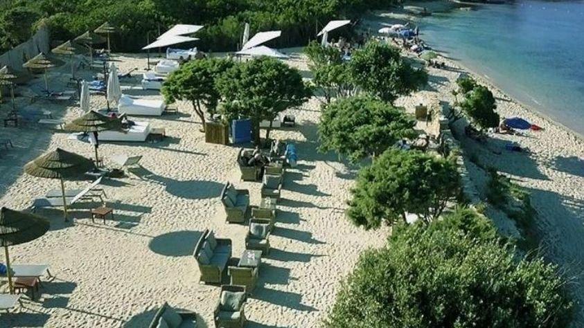 Sanate le irregolarità, riapre “Boutique del mar”