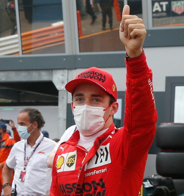 Squillo della Ferrari Leclerc in pole Sainz quarto e deluso 