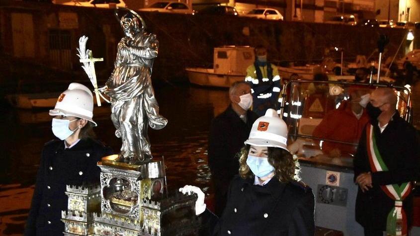 Processione nei fossi fino al Porto Mediceo