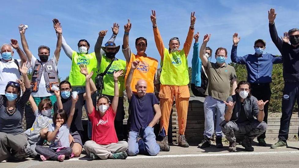 Liberata dalla plastica la foce del Serchio