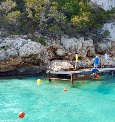 Arriva il gommone con bagno e cucina per le minicrociere