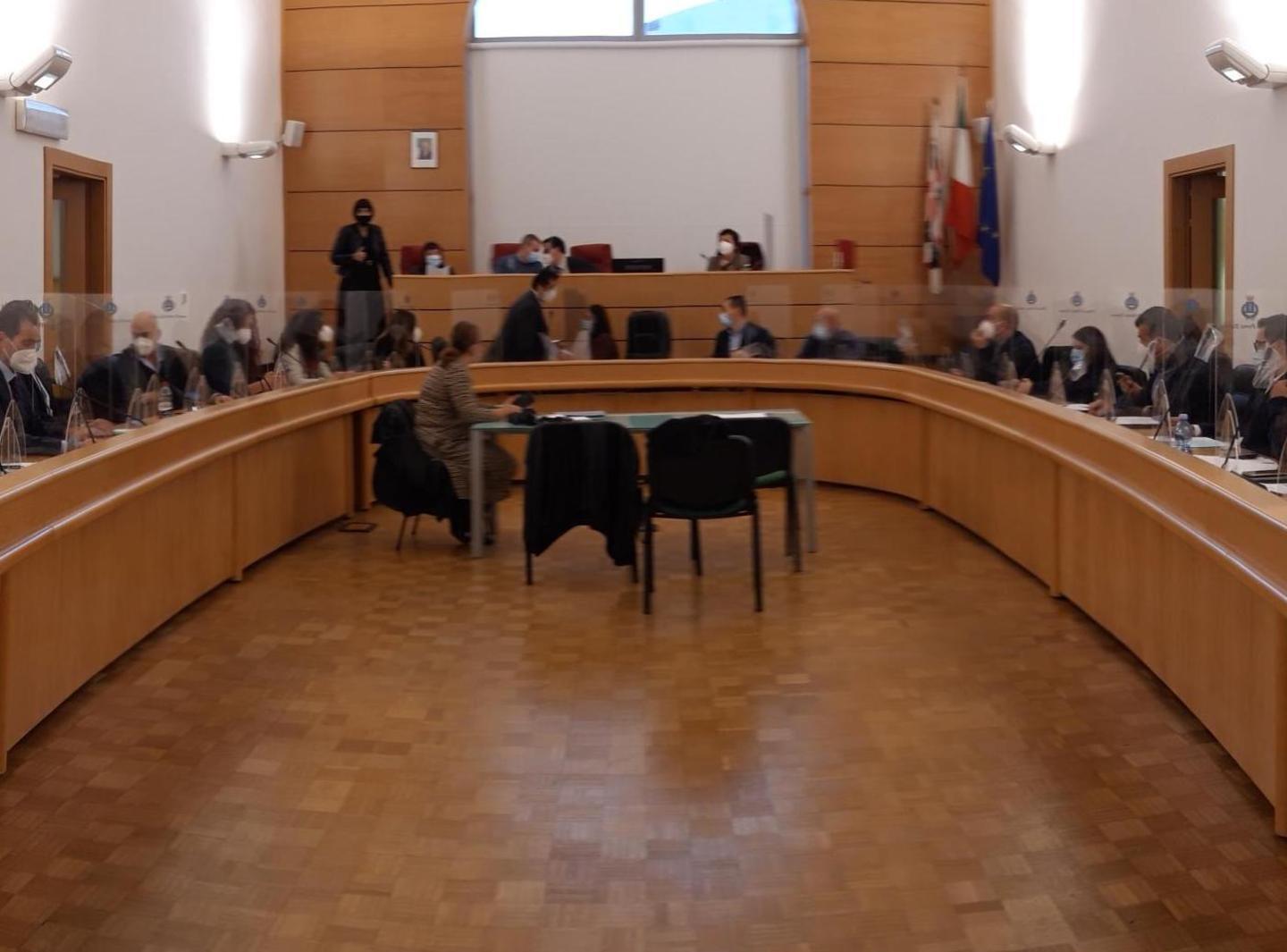 Il sindaco: «Bruzzi ora si dimetta dal Consiglio» 
