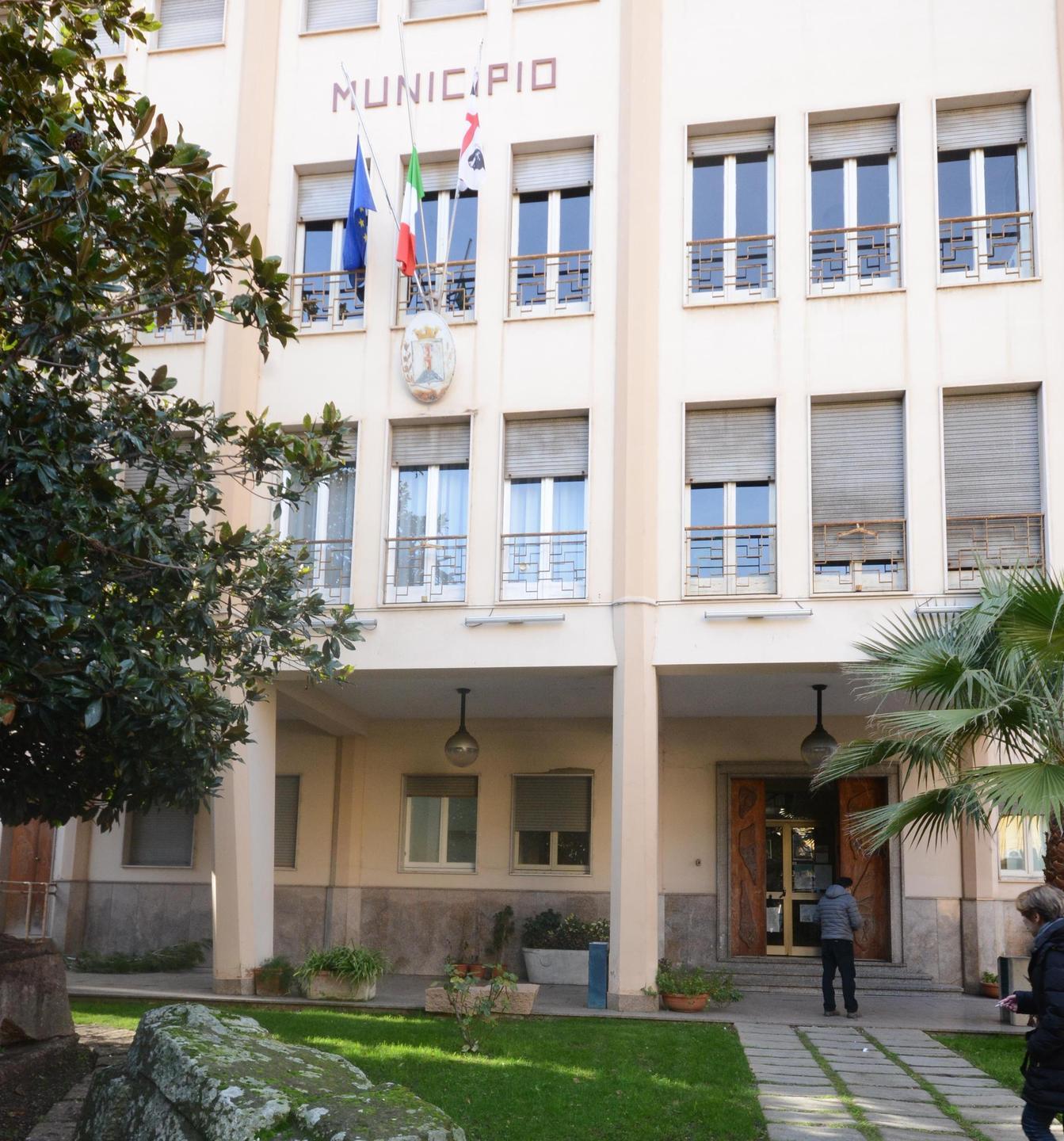 Aziende senz’acqua a Ozieri il Comune invia le autobotti