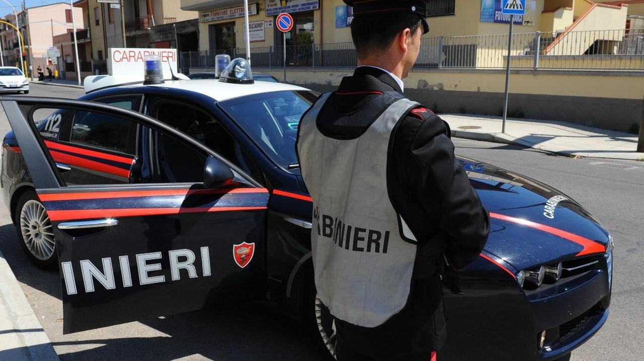 Sanluri, la lite per il pascolo finisce a colpi di roncola: indagata una 35enne