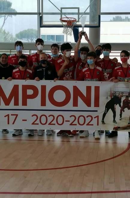 Massa-Carrara U17 Campioni assoluti in 10 gare su 10