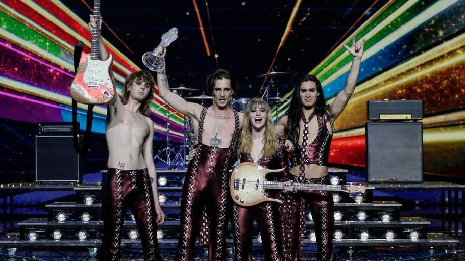 I Maneskin con il rock italiano salgono sul tetto d’Europa
