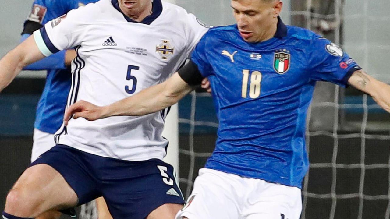 La Nazionale al Forte Village con i sardi Barella e Sirigu