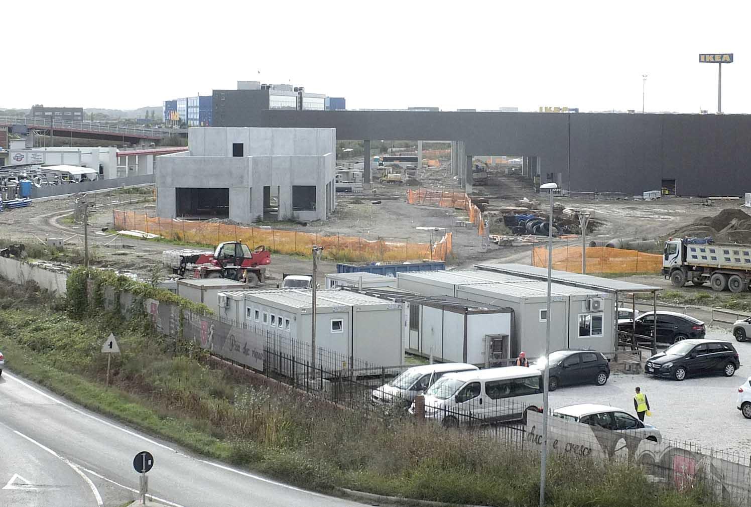 Uno dei cantieri nell’area ex Vacis