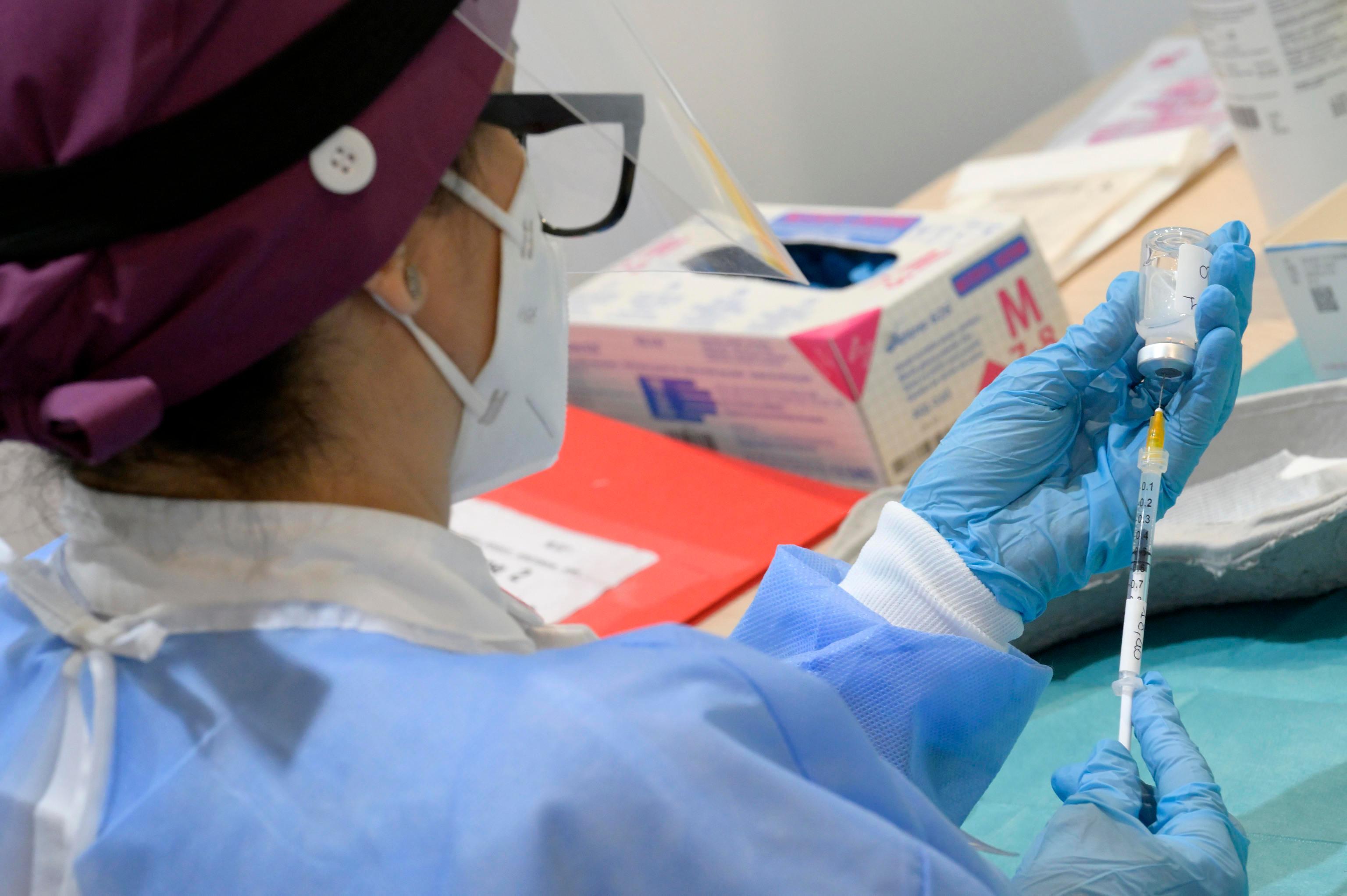 Vaccinazione straordinaria con Astrazeneca a Livorno e Rosignano: ecco dove e quando  