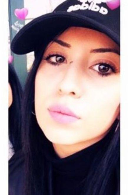 Tanti palloncini bianchi per l’ultimo saluto a Gloria morta a 29 anni