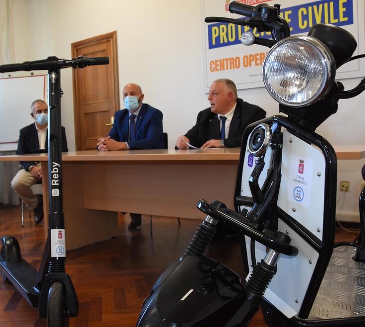 In città ora si va in monopattino: pronta una flotta di mezzi elettrici 