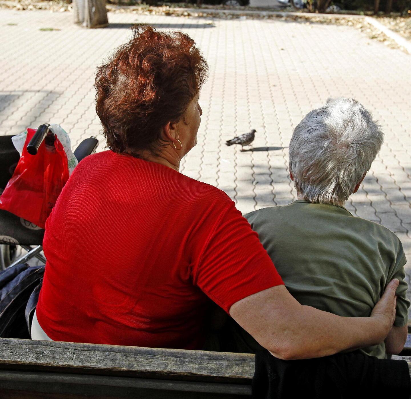 Registro badanti via alle iscrizioni 