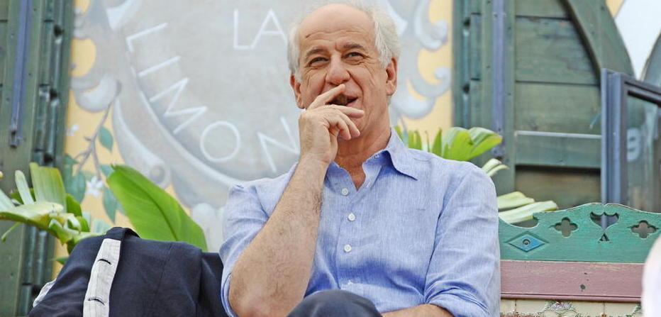 Toni Servillo leggerà le poesie di Pascoli al piazzale del Fosso
