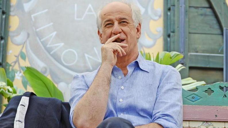 Toni Servillo leggerà le poesie di Pascoli al piazzale del Fosso