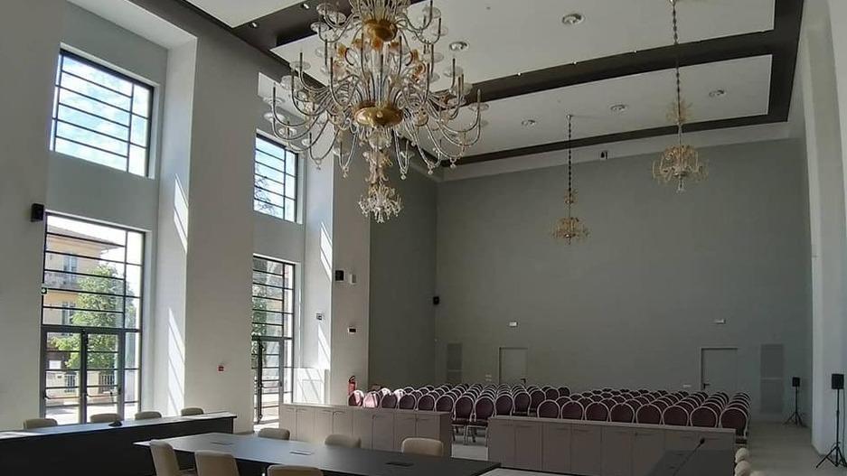 I lampadari in sala consiliare