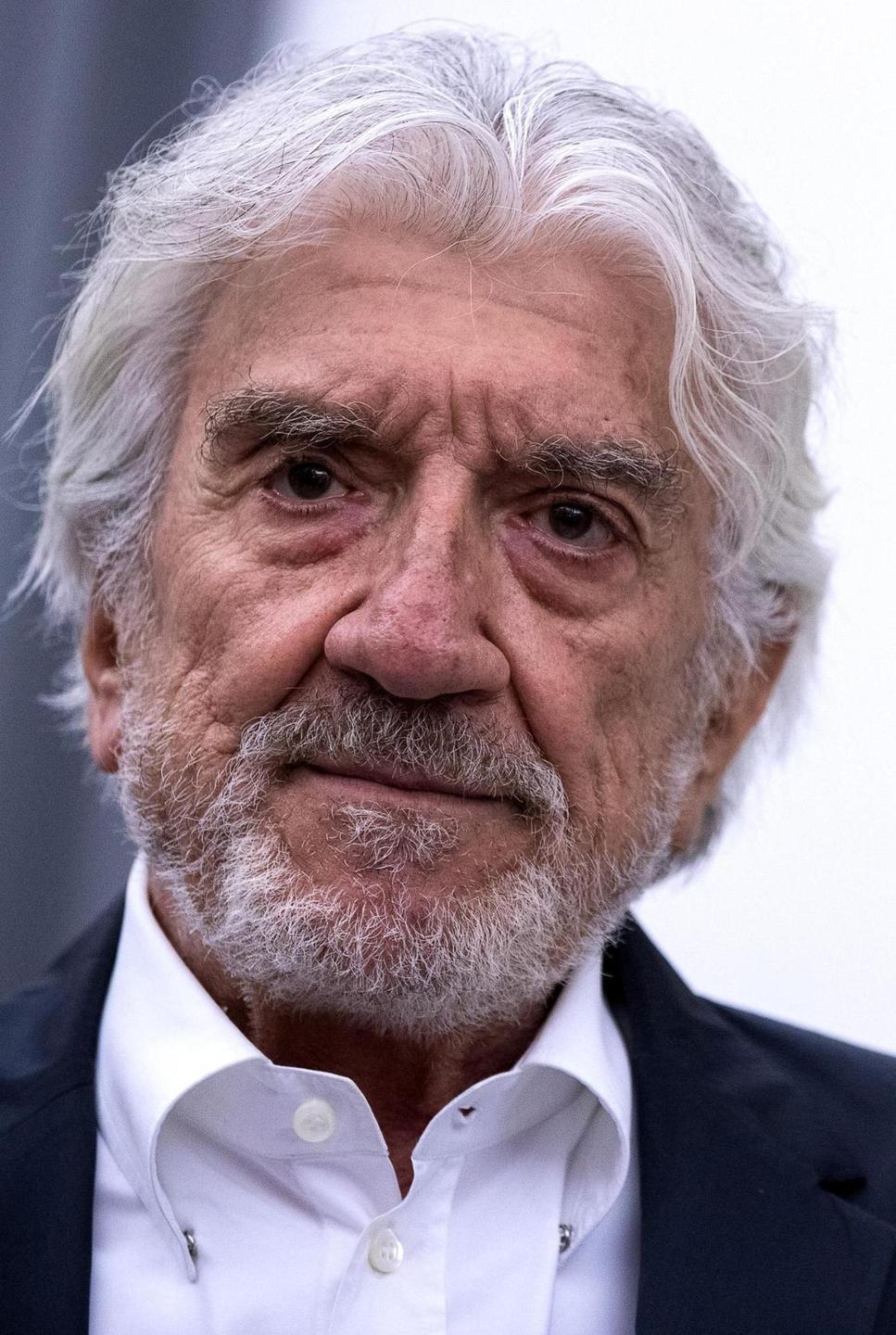Accuse alla Raggi e la smentita: una fake news