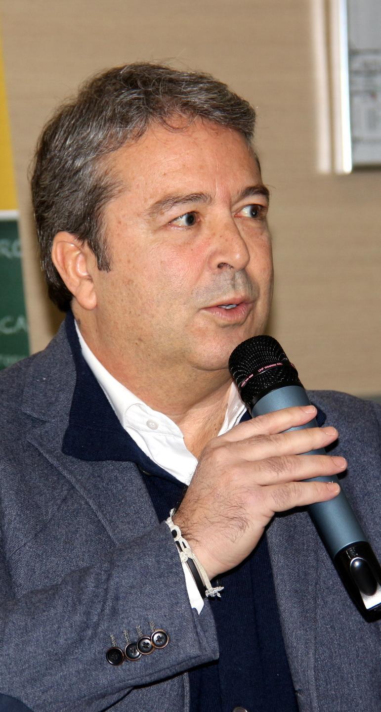 Non solo trasporti ma anche verde tributi e parcheggi 