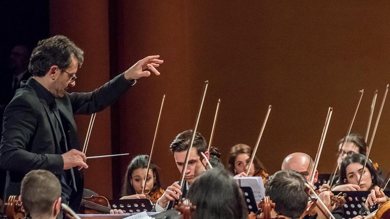 Sassari, il Comunale riapre con l’orchestra del Conservatorio