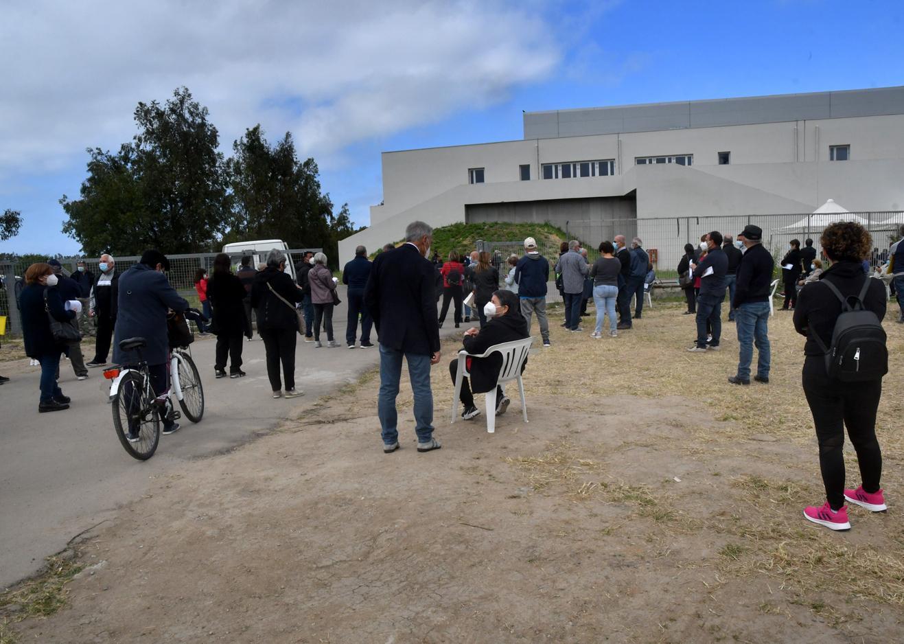 Anziana e fragile, odissea per un vaccino 