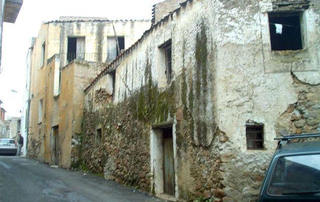 “Il mio canto per Oliena” ai Giardini Calamida 