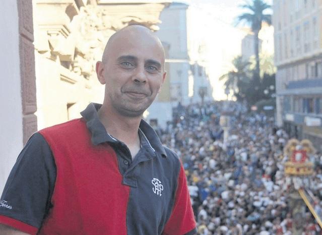 Francesco Sanna in una foto pre pandemia, in occasione dei Candelieri