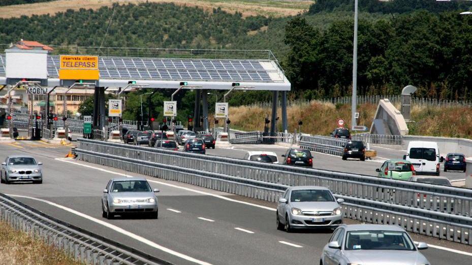 Tirrenica, altra beffa: esclusa dai finanziamenti del governo