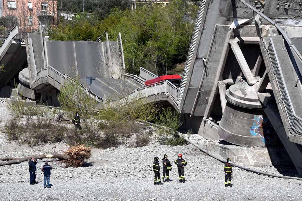 Il ponte di Albiano crollato l’8 aprile dello scorso anno