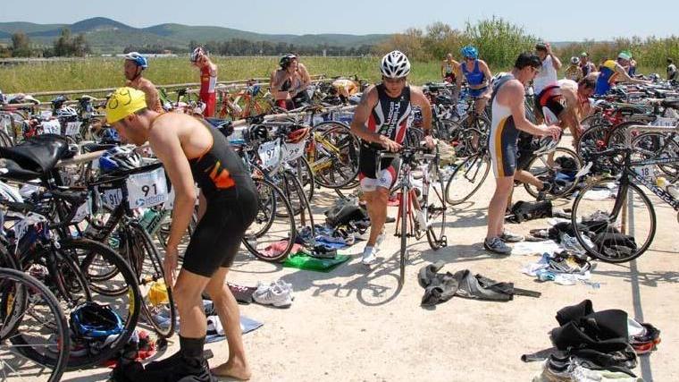 Nuoto, corsa, ciclismo: la prima Titanium Challenge passa dalle Mura di Lucca