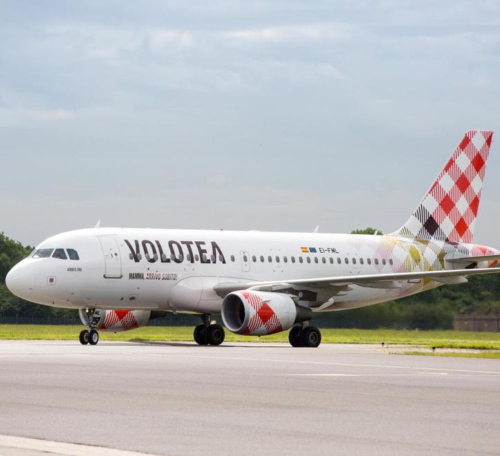 Aeroporto di Pisa, riattivate le rotte per Olbia e Nantes dalla compagnia Volotea 
