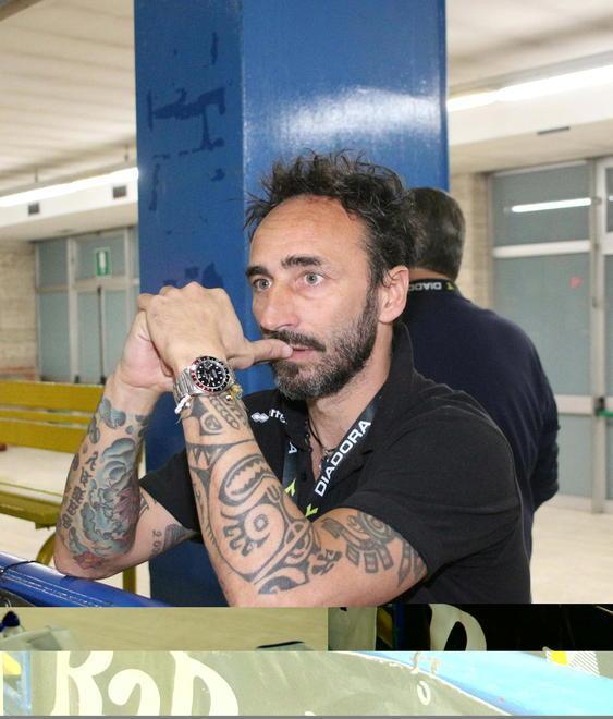Hockey, Bertolucci fa le carte allo spareggio: «Follonica favorita, Forte più esperto» 