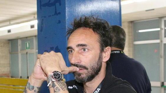 Hockey, Bertolucci fa le carte allo spareggio: «Follonica favorita, Forte più esperto»