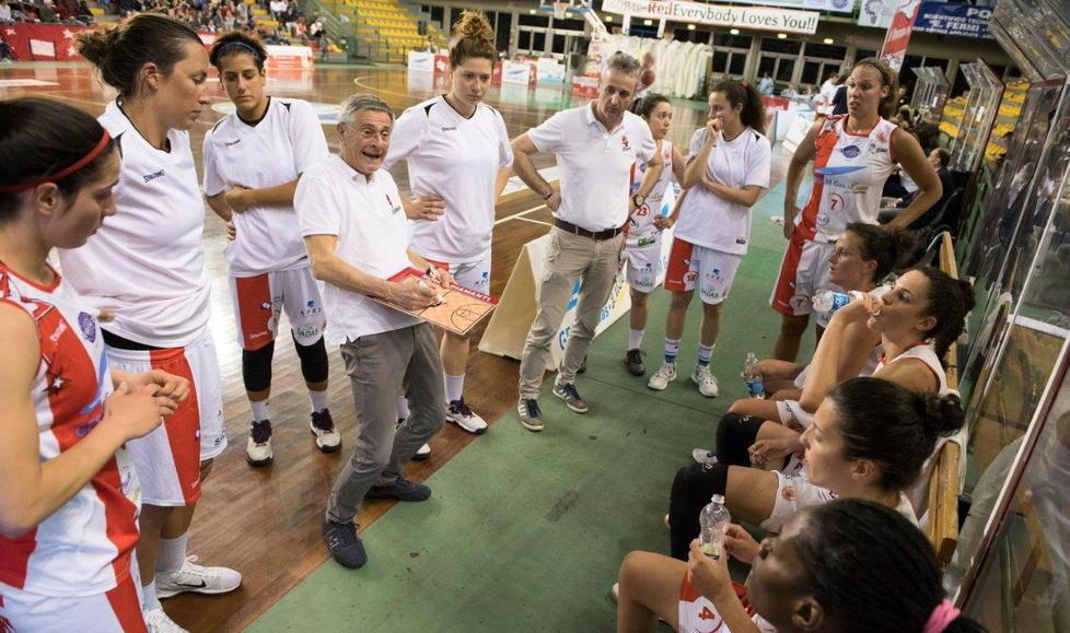 Torna ad allenare coach Mirco Diamanti Vinse lo scudetto biancorosso nel 2017 