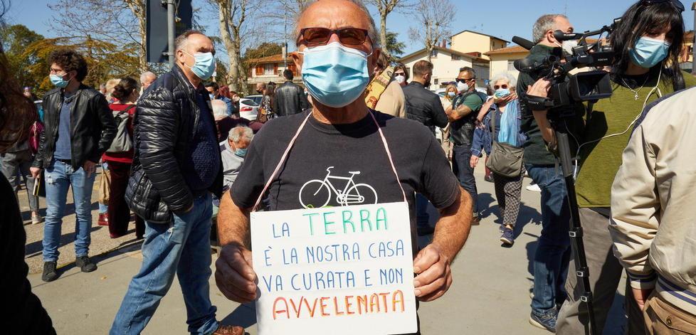 L’assemblea No Keu domani in piazza a Santa Croce