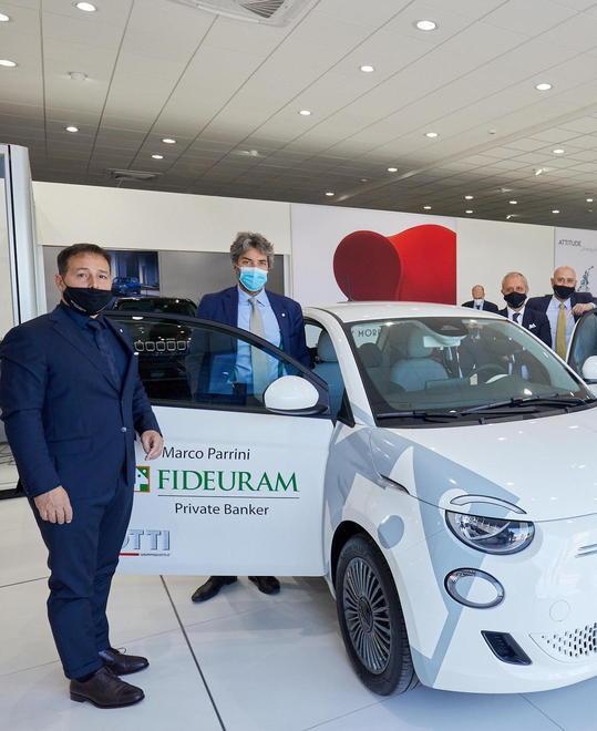 “Nozze” Scotti-Fideuram Ecco la nuova 500 elettrica