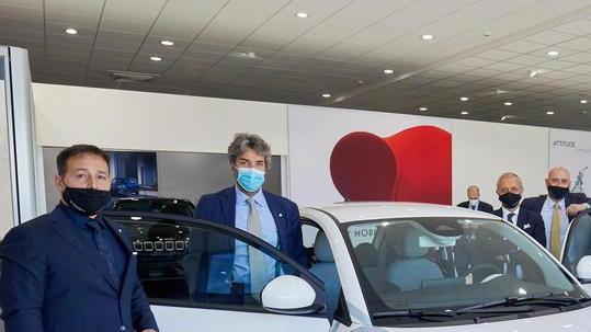 “Nozze” Scotti-Fideuram Ecco la nuova 500 elettrica