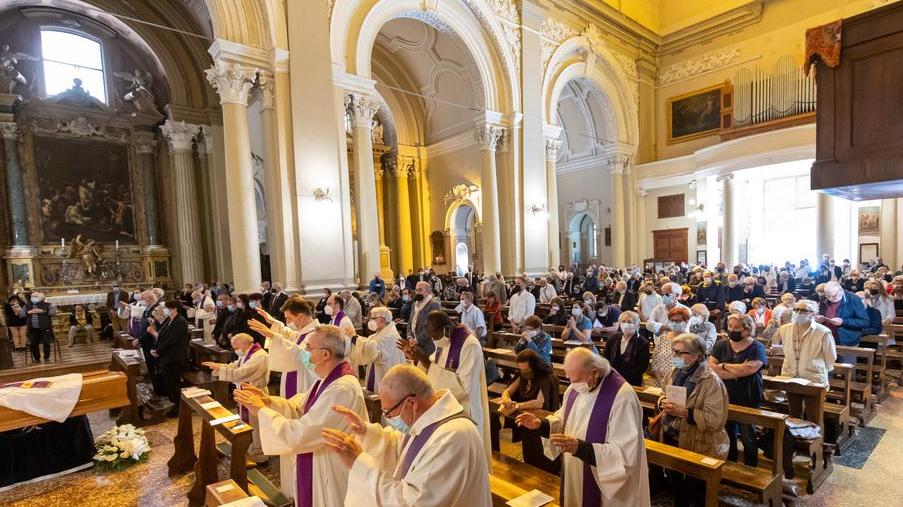 Addio a don Armando Il suo testamento; «Vi ho voluto bene»