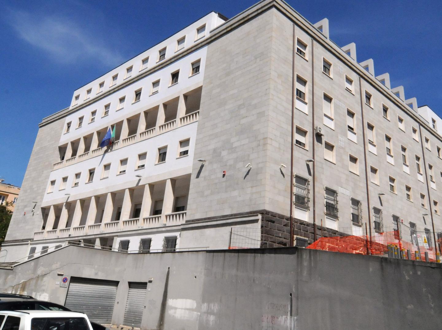 Irgoli a processo per minacce: patteggia 3 anni 