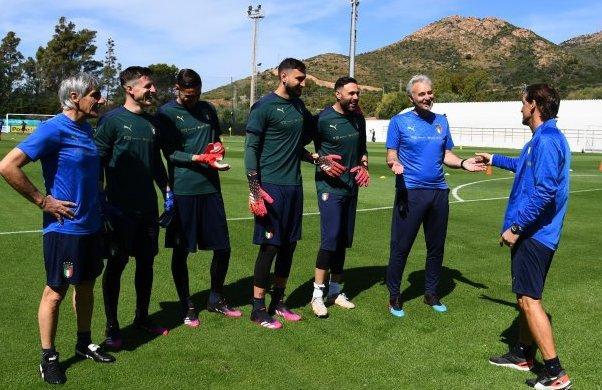 «La mia Italia vi farà divertire» 